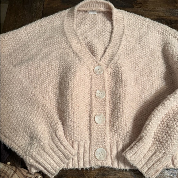 Revolve lovers and friends cardigan LILI BUTTON FRONT CARDIGAN OOS size medium - Picture 3 of 7